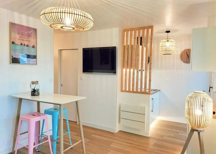 Face Pieds Dans L'eau *